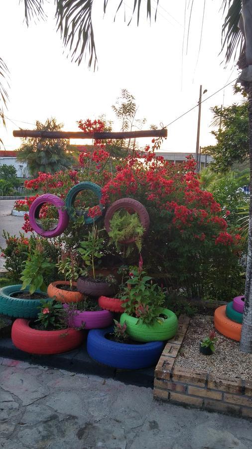 Inírida Hotel Cabana Guainiana מראה חיצוני תמונה